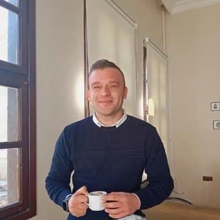 Yüksel Düz